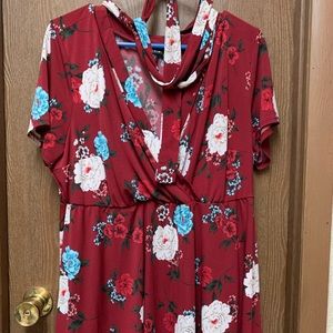 Torrid floral blouse